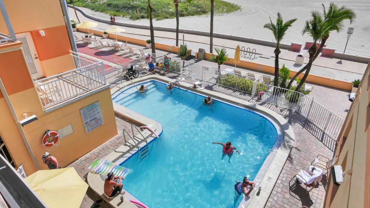 Page Terrace Beachfront Hotel St. Pete Beach Extérieur photo
