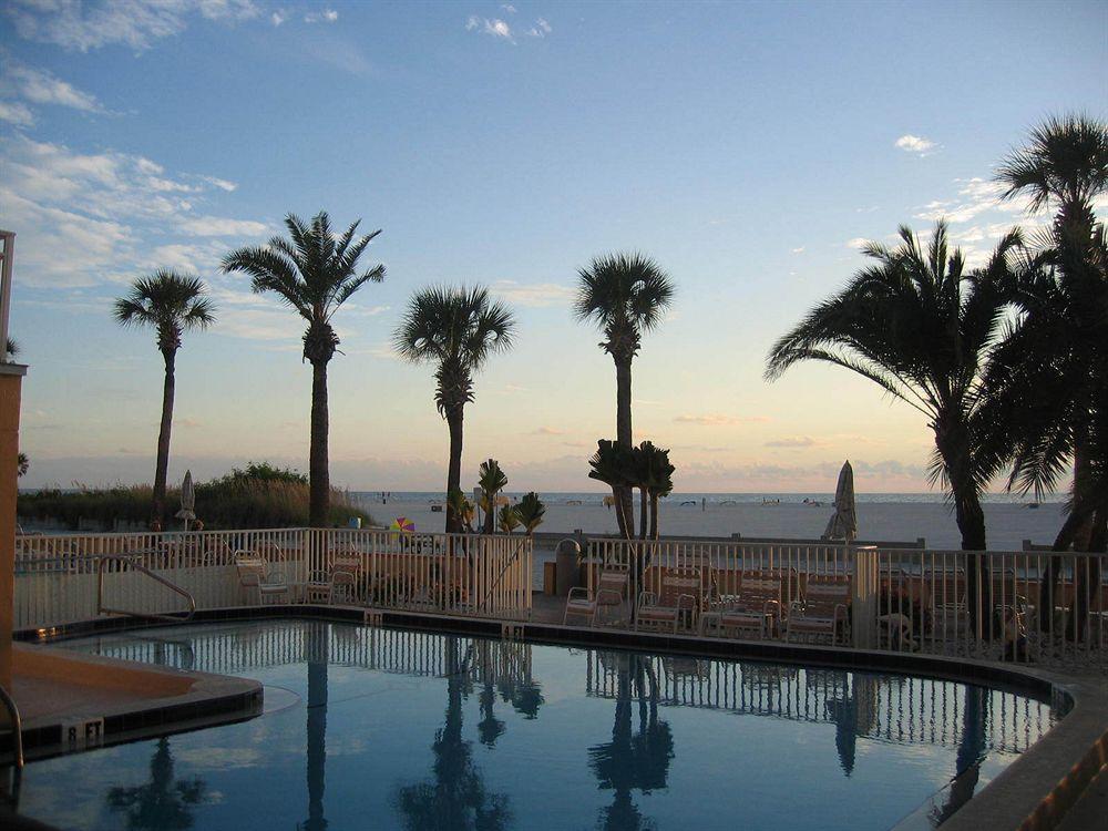 Page Terrace Beachfront Hotel St. Pete Beach Extérieur photo